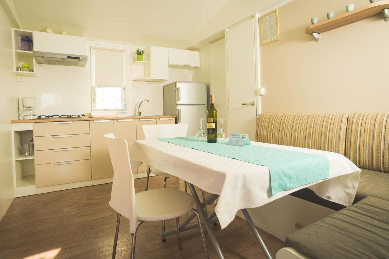 Mobile Homes Murter Jezera Dış mekan fotoğraf